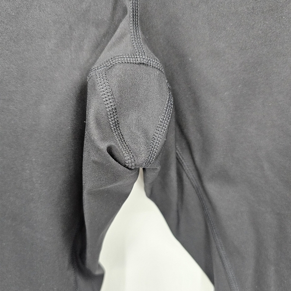 5.11 tactical PT-R Max Effort Capri women's size large new with tag - Picture 4 of 12